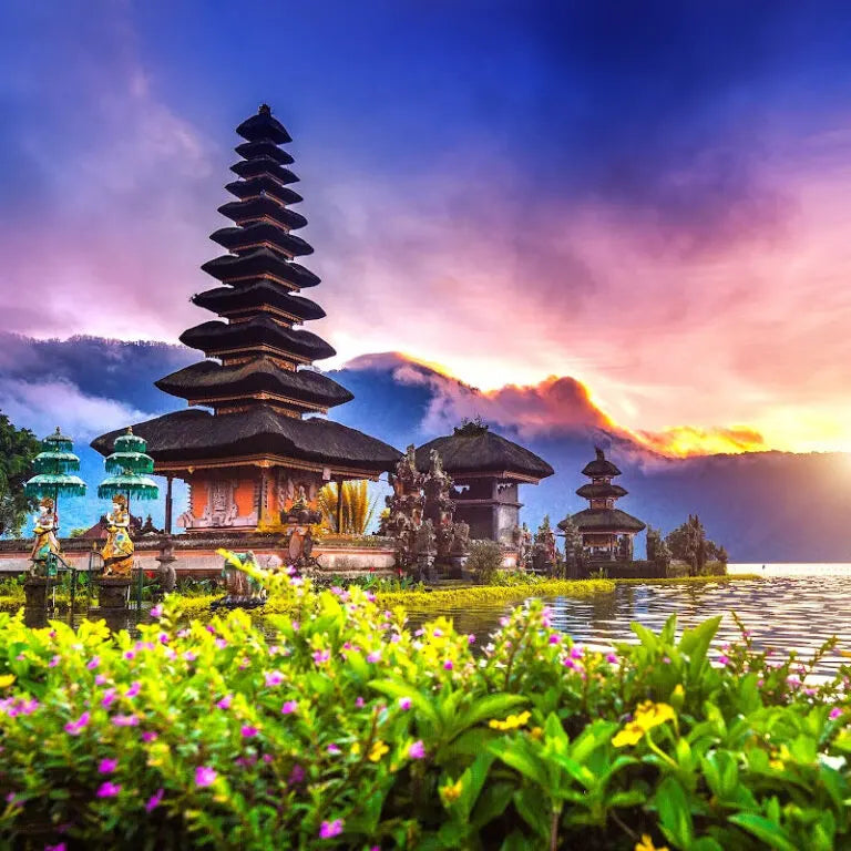 U.S. Warns Americans Not To Drink The Tap Water In These 5 Popular Destinations